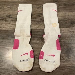 Large, Nike Elite Breast Cancer socks